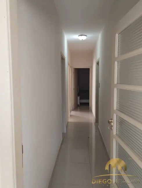Foto 5 de Casa com 4 quartos à venda, 200m2 em Vila Thais, Atibaia - SP