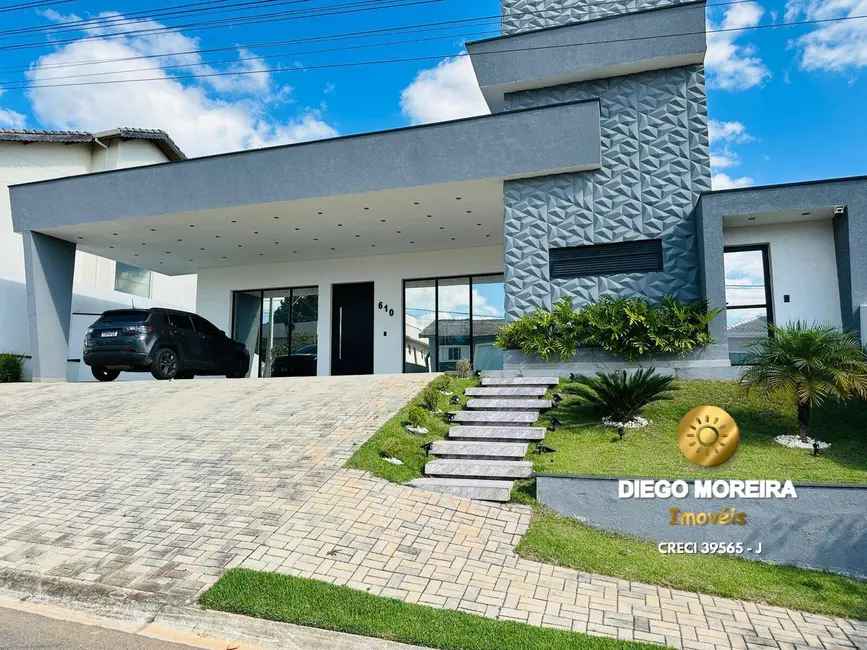 Foto 1 de Casa de Condomínio com 4 quartos à venda, 260m2 em Usina, Atibaia - SP