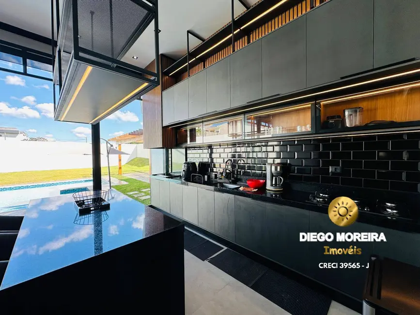 Foto 7 de Casa de Condomínio com 4 quartos à venda, 260m2 em Usina, Atibaia - SP