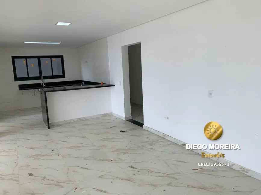 Casa com 4 quartos à venda, 309m2 em Loteamento Retiro Recanto Tranquilo, Atibaia - SP - imagem 4 Foto 4 de Casa com 4 quartos à venda, 309m2 em Loteamento Retiro Recanto Tranquilo, Atibaia - SP