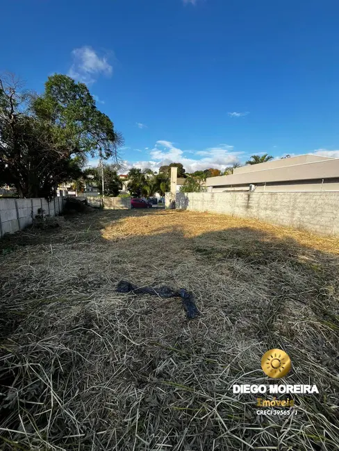 Foto 4 de Terreno / Lote à venda, 390m2 em Jardim do Lago, Atibaia - SP