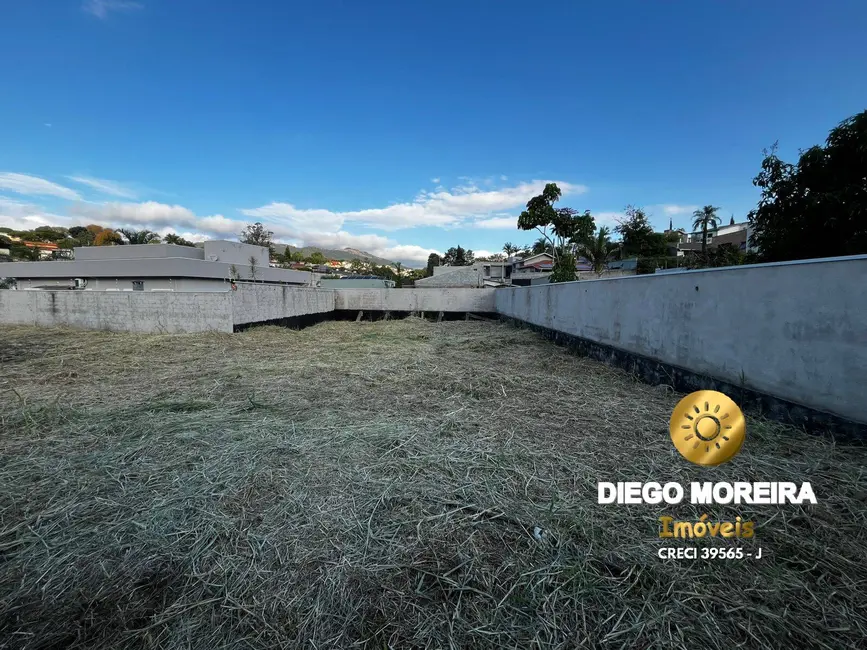 Foto 2 de Terreno / Lote à venda, 370m2 em Jardim do Lago, Atibaia - SP