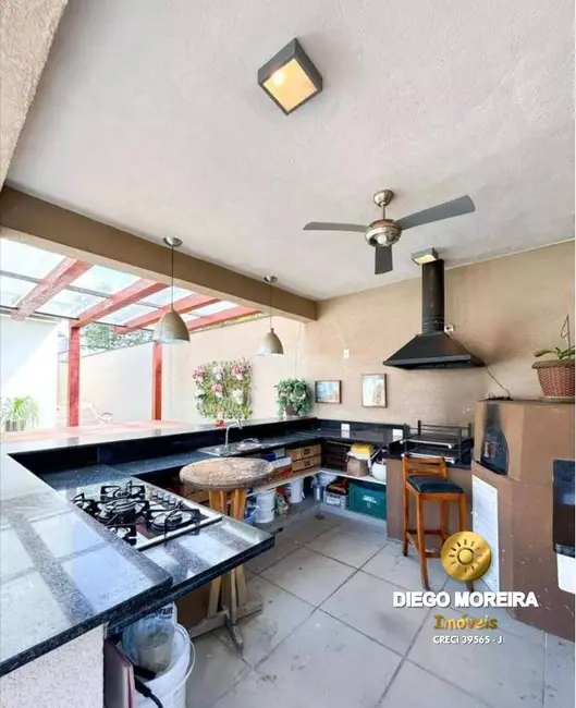 Foto 3 de Casa com 3 quartos à venda, 291m2 em Jardim do Lago, Atibaia - SP