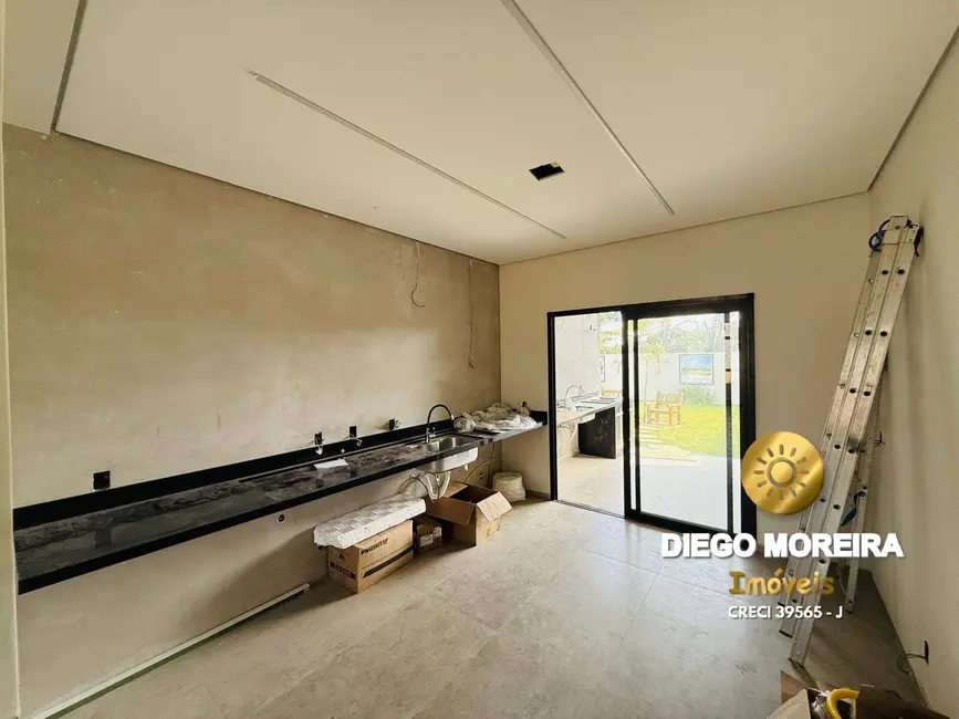 Foto 4 de Casa de Condomínio com 2 quartos à venda, 72m2 em Jardim Estância Brasil, Atibaia - SP