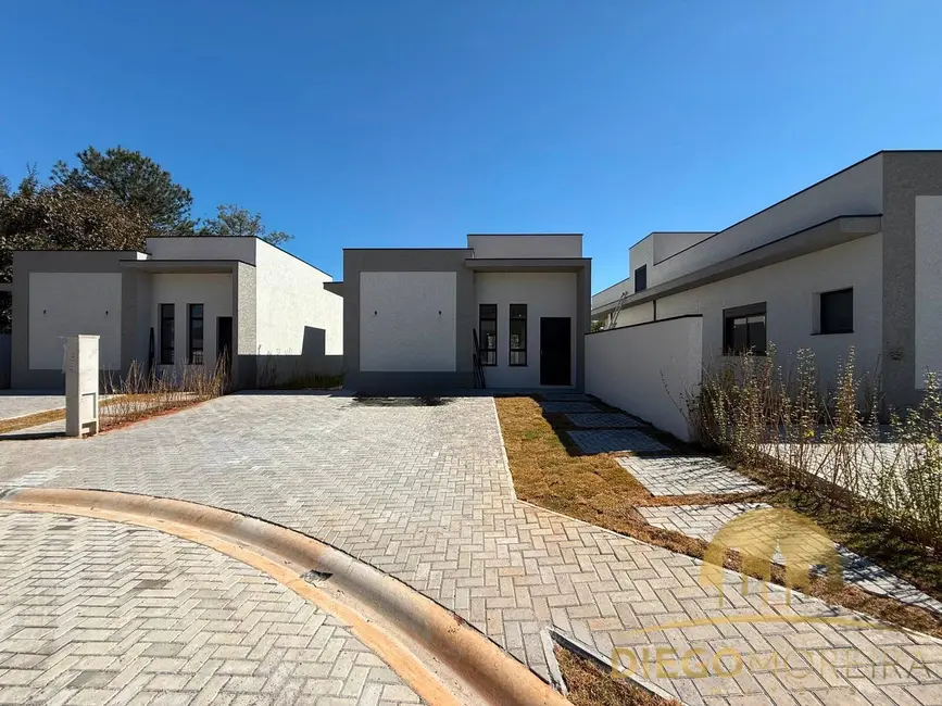 Foto 1 de Casa de Condomínio com 2 quartos à venda, 72m2 em Jardim Estância Brasil, Atibaia - SP