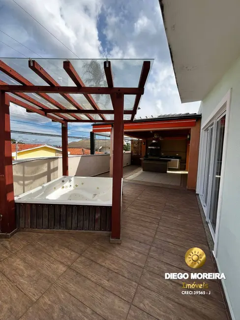 Foto 2 de Casa com 3 quartos à venda, 224m2 em Cidade Satélite, Atibaia - SP