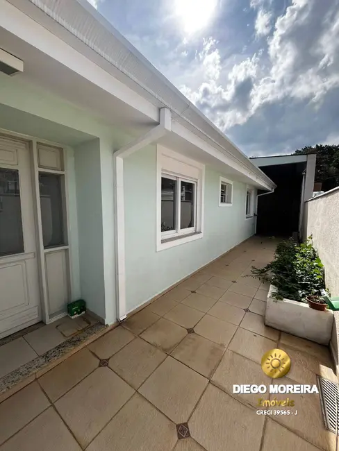 Foto 1 de Casa com 3 quartos à venda, 224m2 em Cidade Satélite, Atibaia - SP