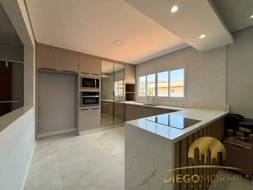 Casa com 3 quartos à venda, 365m2 em Jardim Jaraguá, Atibaia - SP - imagem 3 Foto 3 de Casa com 3 quartos à venda, 365m2 em Jardim Jaraguá, Atibaia - SP