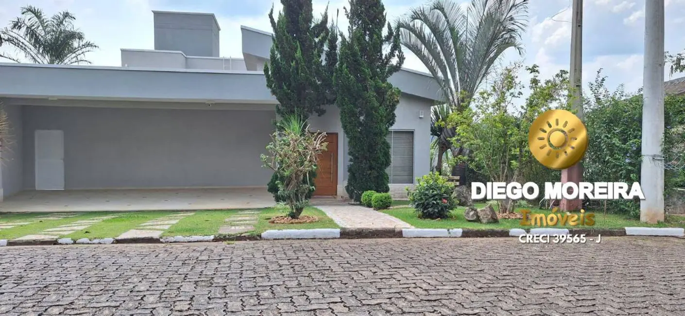 Casa de Condomínio com 4 quartos à venda, 300m2 em Condomínio Parque das Garças II, Atibaia - SP - imagem 1 Foto 1 de Casa de Condomínio com 4 quartos à venda, 300m2 em Condomínio Parque das Garças II, Atibaia - SP