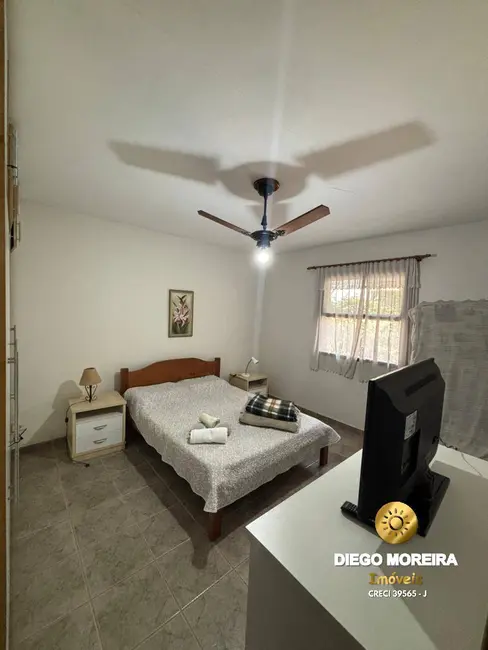 Chácara com 4 quartos à venda, 288m2 em Piracaia - SP - imagem 7 Foto 7 de Chácara com 4 quartos à venda, 288m2 em Piracaia - SP