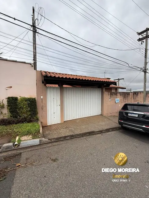 Foto 2 de Casa com 3 quartos para alugar, 160m2 em Vila Petrópolis, Atibaia - SP