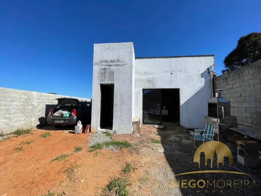Casa com 3 quartos à venda, 102m2 em Mairipora - SP - imagem 1 Foto 1 de Casa com 3 quartos à venda, 102m2 em Mairipora - SP