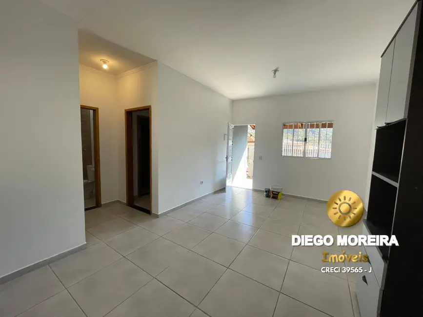 Foto 3 de Casa com 2 quartos à venda, 150m2 em Mairipora - SP