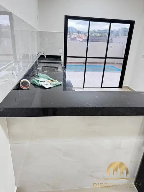 Foto 6 de Casa com 3 quartos à venda e para alugar, 130m2 em Jardim do Lago, Atibaia - SP