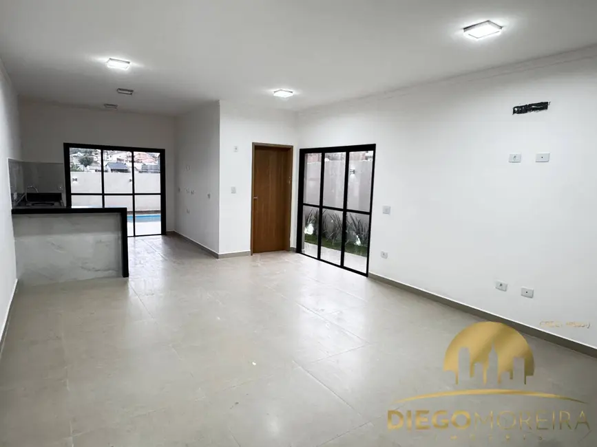 Foto 3 de Casa com 3 quartos à venda e para alugar, 130m2 em Jardim do Lago, Atibaia - SP
