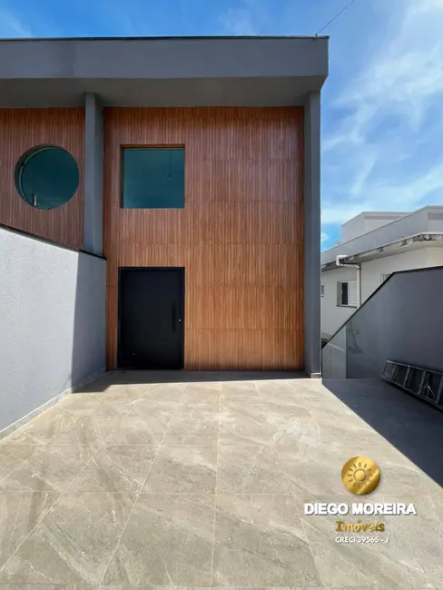 Foto 1 de Casa com 3 quartos à venda, 150m2 em Jardim Maristela, Atibaia - SP