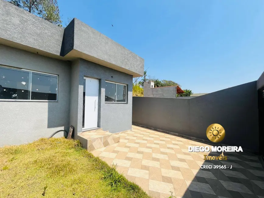 Foto 2 de Casa com 2 quartos à venda, 140m2 em Centro, Piracaia - SP