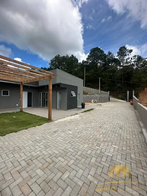 Foto 2 de Chácara com 3 quartos à venda, 130m2 em Estância Santa Maria do Portão, Atibaia - SP