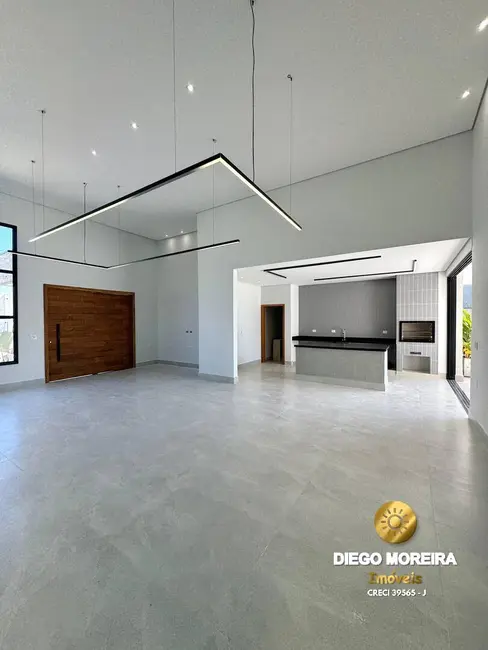 Casa de Condomínio com 4 quartos à venda, 284m2 em Condomínio Residencial Shamballa III, Atibaia - SP - imagem 4 Foto 4 de Casa de Condomínio com 4 quartos à venda, 284m2 em Condomínio Residencial Shamballa III, Atibaia - SP