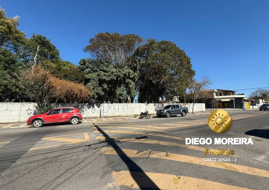 Foto 2 de Terreno / Lote à venda, 340m2 em Alvinópolis, Atibaia - SP