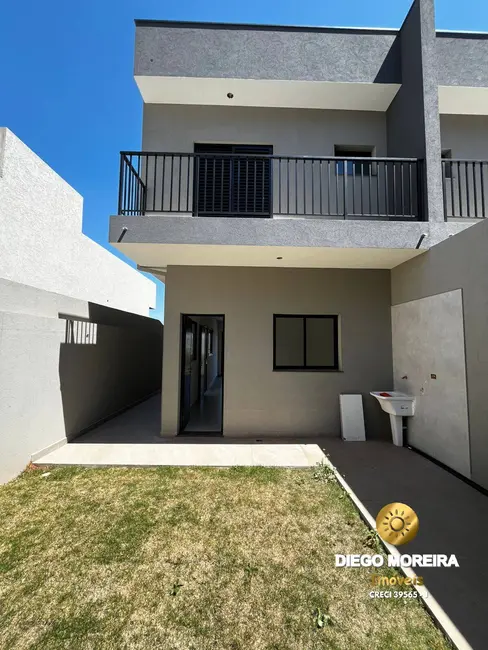 Foto 3 de Casa com 2 quartos à venda, 65m2 em Jardim Santo Antônio, Atibaia - SP