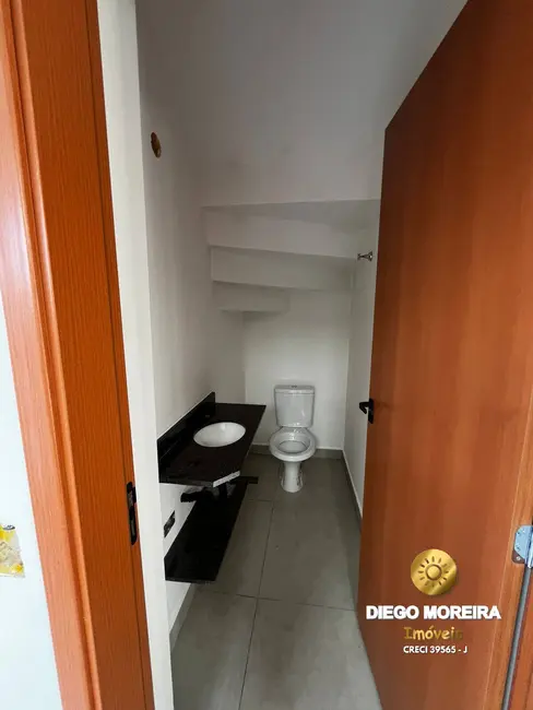 Foto 9 de Casa com 2 quartos à venda, 65m2 em Jardim Santo Antônio, Atibaia - SP