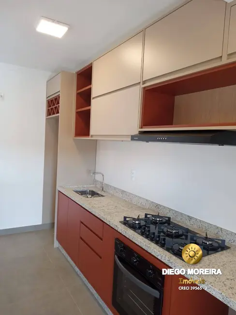 Apartamento com 3 quartos para alugar, 90m2 em Nova Gardênia, Atibaia - SP - imagem 3 Foto 3 de Apartamento com 3 quartos para alugar, 90m2 em Nova Gardênia, Atibaia - SP