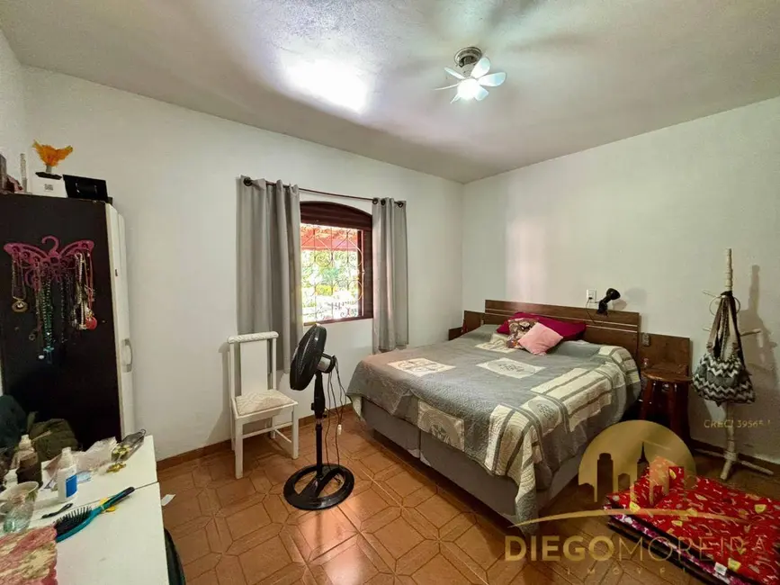 Foto 6 de Chácara com 3 quartos à venda, 151m2 em Chácaras Fernão Dias, Atibaia - SP