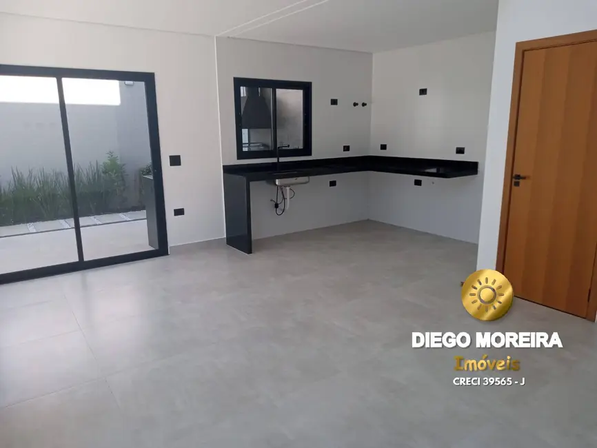 Foto 4 de Casa com 3 quartos à venda, 152m2 em Atibaia - SP