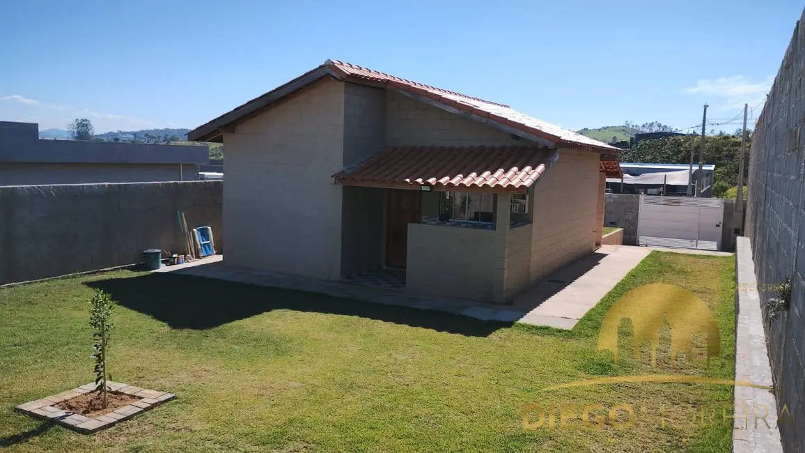 Foto 2 de Casa com 2 quartos à venda, 384m2 em Atibaia - SP