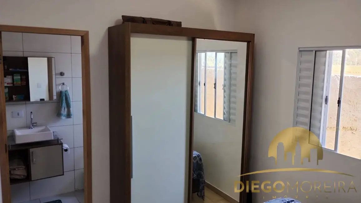 Foto 8 de Casa com 2 quartos à venda, 384m2 em Atibaia - SP