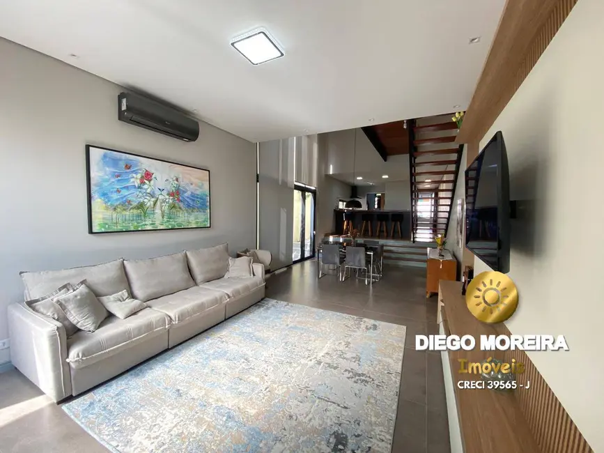 Foto 2 de Casa com 2 quartos à venda, 166m2 em Jardim dos Pinheiros, Atibaia - SP