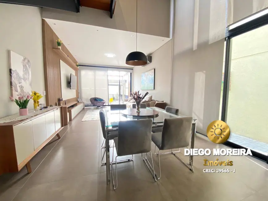 Foto 6 de Casa com 2 quartos à venda, 166m2 em Jardim dos Pinheiros, Atibaia - SP