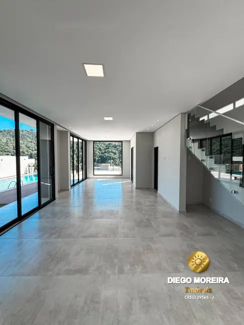 Foto 5 de Casa de Condomínio com 3 quartos à venda, 174m2 em Condominio Quintas da Boa Vista, Atibaia - SP