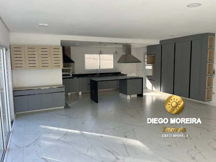 Casa com 4 quartos à venda, 376m2 em Jardim do Lago, Atibaia - SP - imagem 7 Foto 7 de Casa com 4 quartos à venda, 376m2 em Jardim do Lago, Atibaia - SP