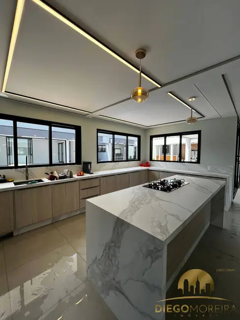 Foto 3 de Casa de Condomínio com 5 quartos à venda, 540m2 em Nova Caieiras, Caieiras - SP