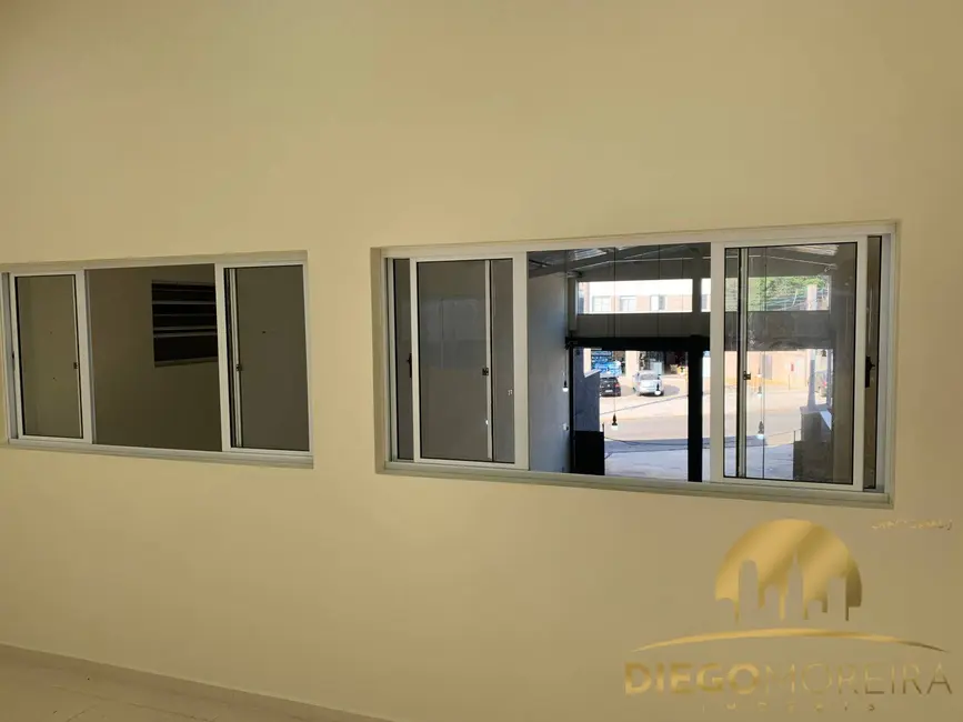 Armazém / Galpão para alugar, 240m2 em Jardim Imperial, Atibaia - SP - imagem 6 Foto 6 de Armazém / Galpão para alugar, 240m2 em Jardim Imperial, Atibaia - SP