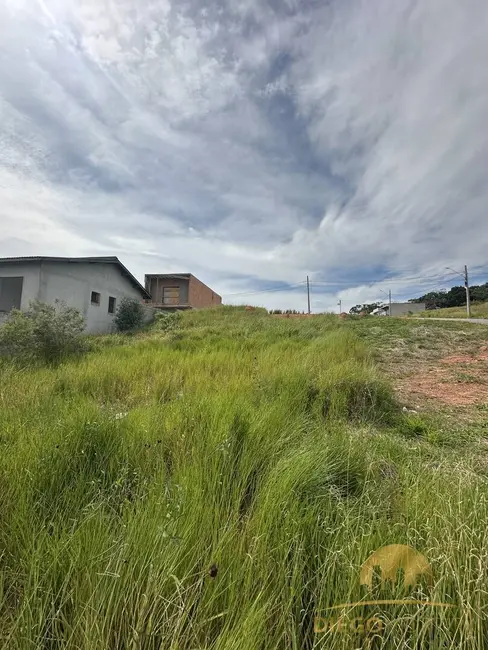 Foto 1 de Terreno / Lote à venda, 140m2 em Mairipora - SP