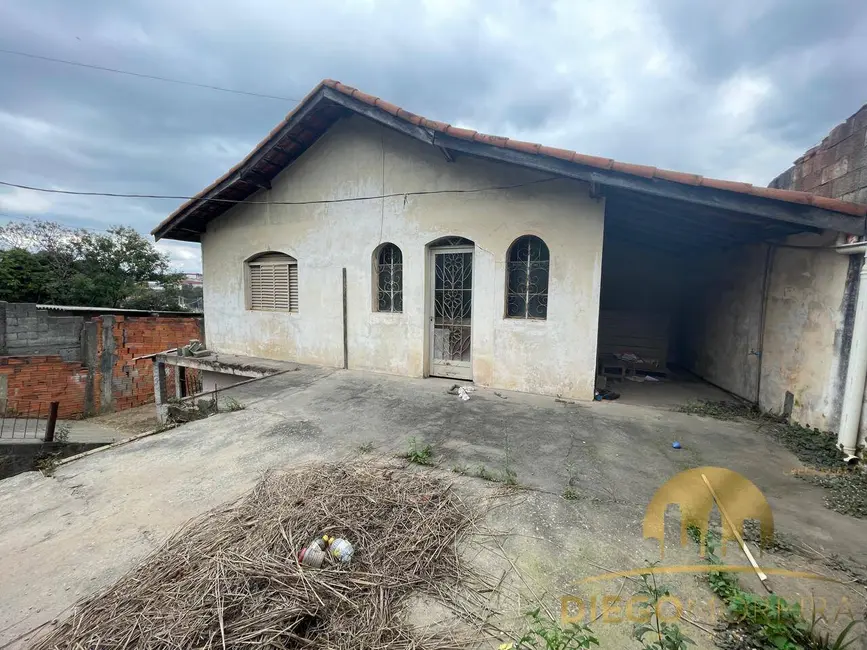 Foto 1 de Casa com 5 quartos à venda, 200m2 em Mairipora - SP