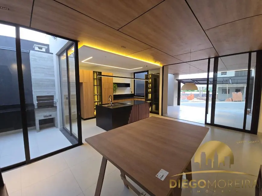 Foto 2 de Casa com 3 quartos à venda, 123m2 em Braganca Paulista - SP