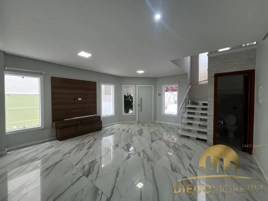 Foto 3 de Casa de Condomínio com 4 quartos à venda, 220m2 em Villa Verde, Franco Da Rocha - SP