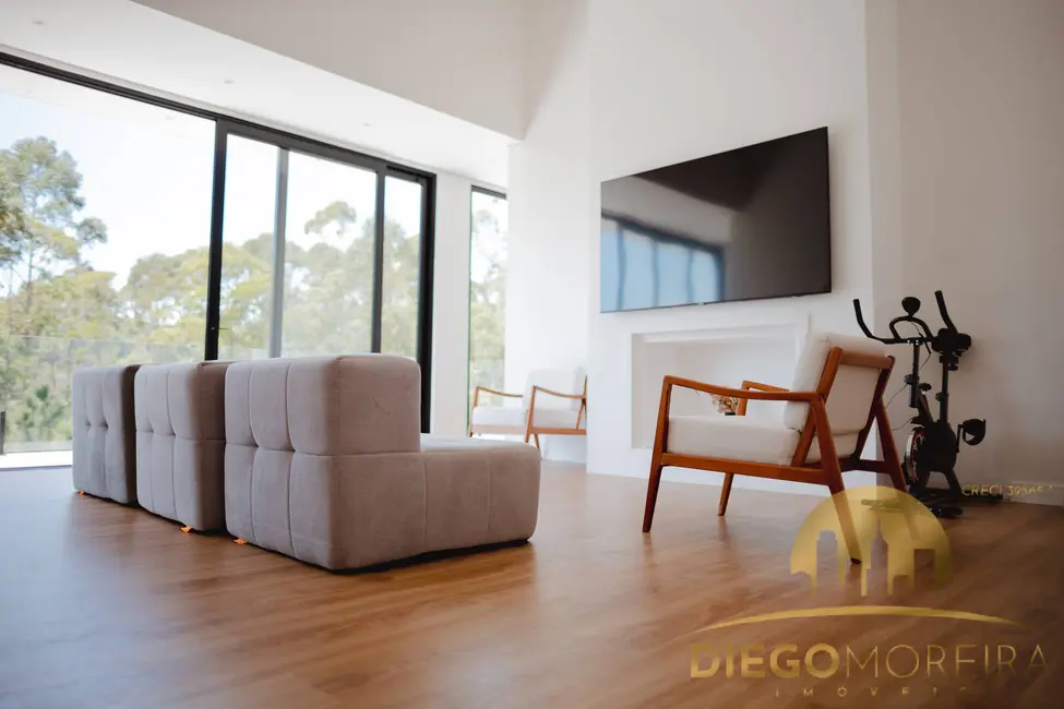 Foto 7 de Casa de Condomínio com 3 quartos à venda, 338m2 em Mairipora - SP