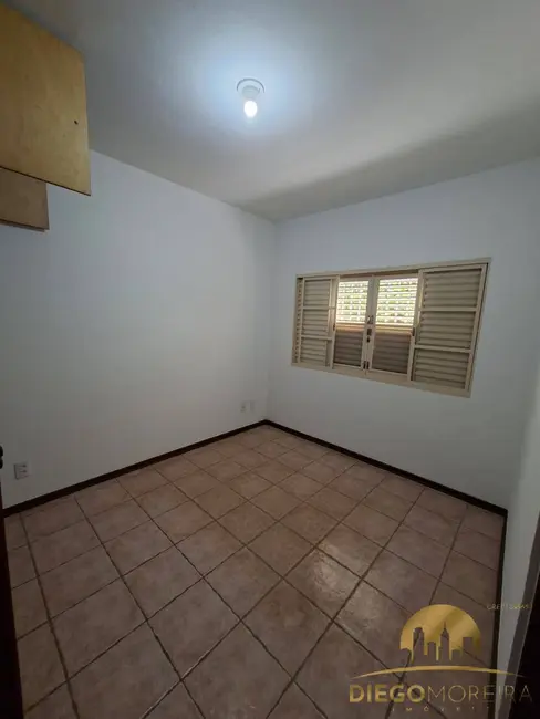 Foto 8 de Casa com 2 quartos à venda, 247m2 em Jardim Maristela, Atibaia - SP