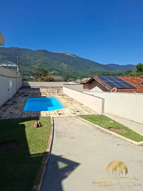 Foto 2 de Casa com 2 quartos à venda, 247m2 em Jardim Maristela, Atibaia - SP