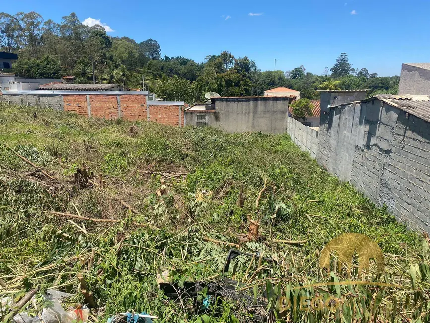 Foto 1 de Terreno / Lote à venda, 330m2 em Mairipora - SP
