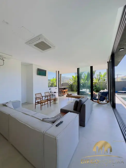 Casa de Condomínio com 7 quartos à venda, 440m2 em Rio Abaixo, Atibaia - SP - imagem 4 Foto 4 de Casa de Condomínio com 7 quartos à venda, 440m2 em Rio Abaixo, Atibaia - SP