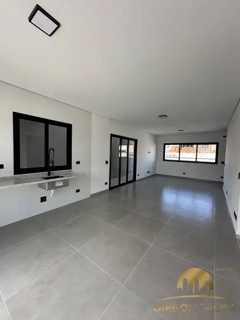 Foto 4 de Casa com 3 quartos à venda, 204m2 em Laranjeiras, Caieiras - SP