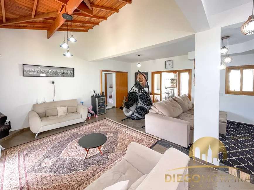 Foto 3 de Chácara com 3 quartos à venda, 227m2 em Tanque, Atibaia - SP