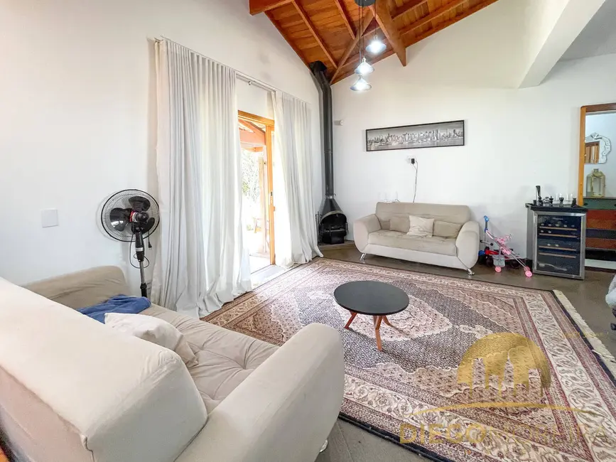 Foto 6 de Chácara com 3 quartos à venda, 227m2 em Tanque, Atibaia - SP