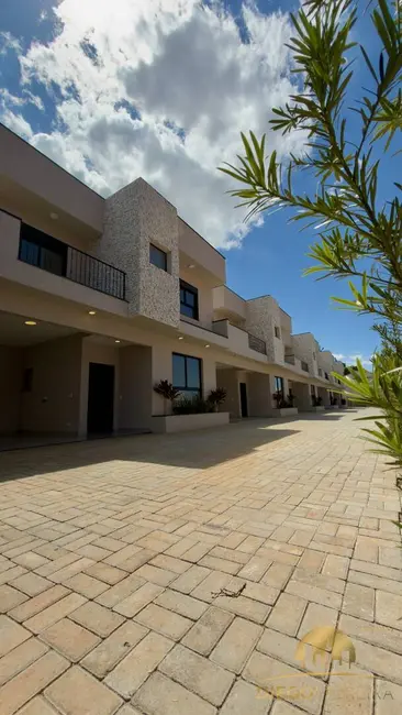 Foto 1 de Casa de Condomínio com 3 quartos à venda, 167m2 em Vila Petrópolis, Atibaia - SP